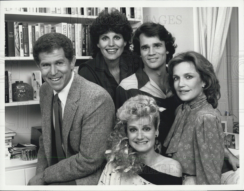 1985 Press Photo &quot;The Lucie Arnaz Show&quot; - Historic Images