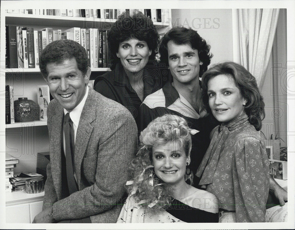 1985 Press Photo "The Lucie Arnaz Show" - Historic Images