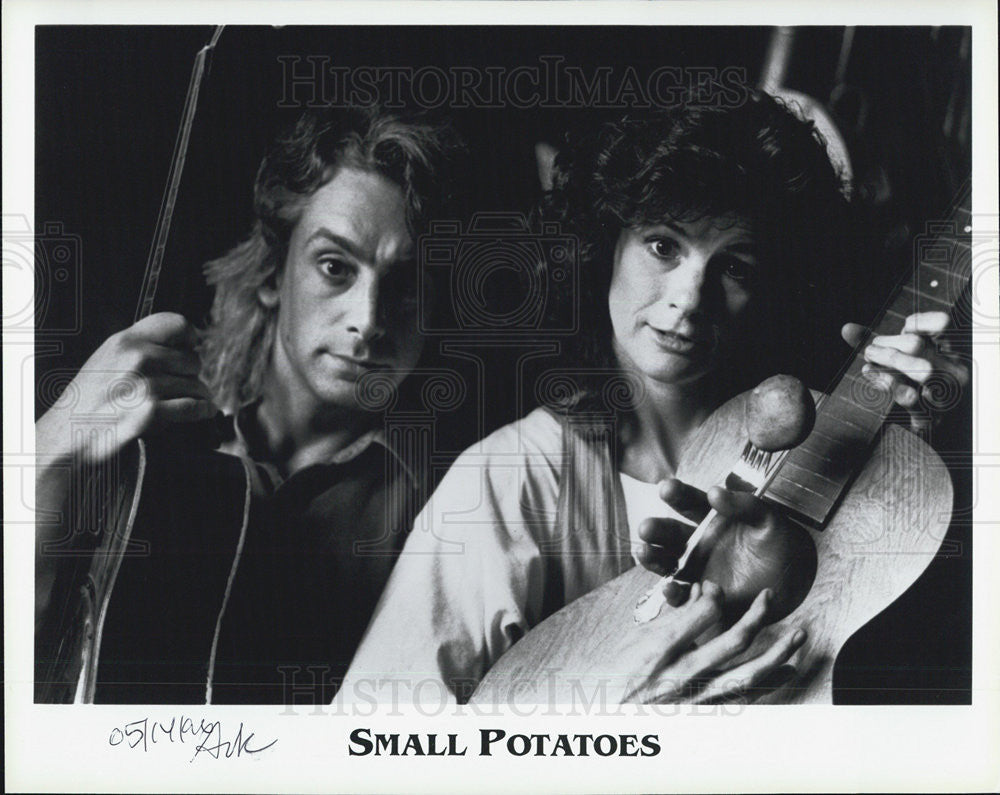 1996 Press Photo Musicians Entertainer Small Potatoes - Historic Images