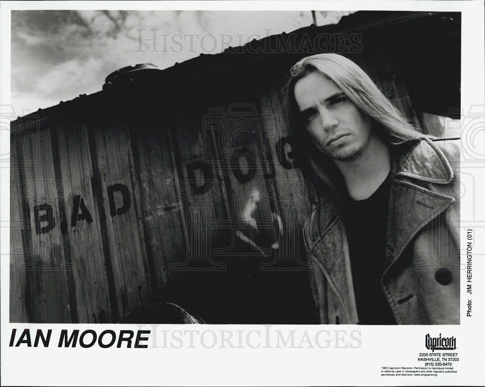 Press Photo Ian Moore - Historic Images