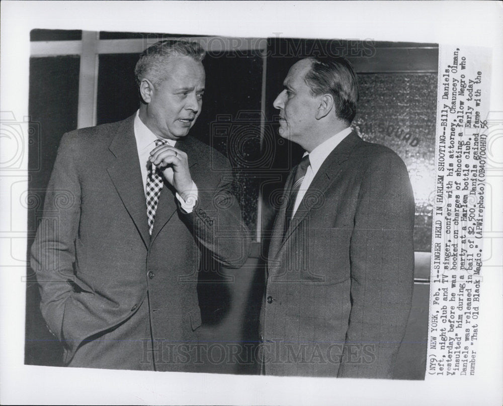 1956 Press Photo Billy Daniels,left,night club and TV singer with atty C Olman - Historic Images