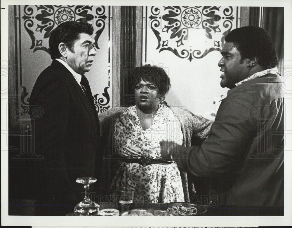 Press Photo Claude Akins,Nell Carter,Ed Rue,actors on Lobo - Historic Images
