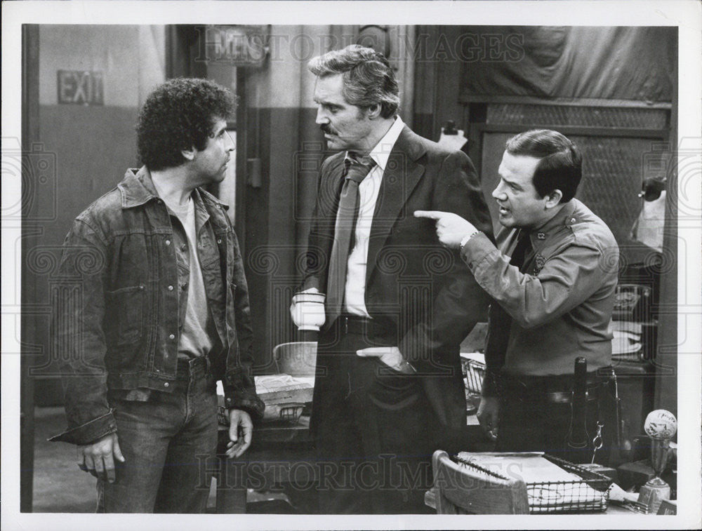 Press Photo Ron Carey Michael Tucci Hal Linden On ABC Television Barney Miller - Historic Images