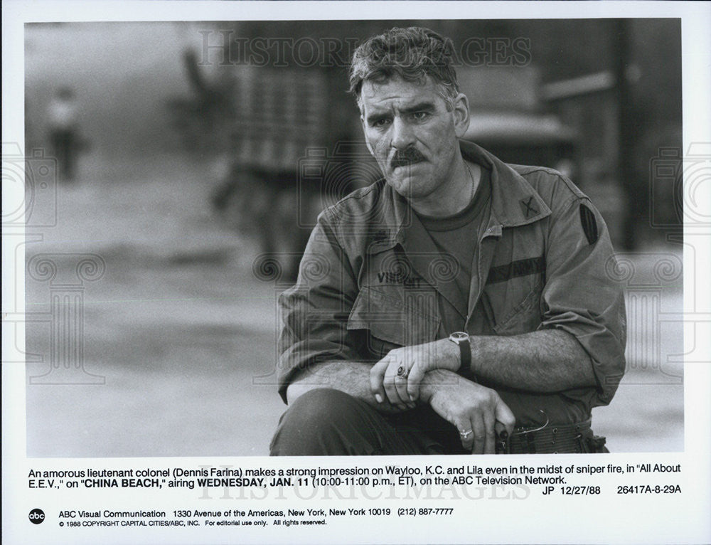1988 Press Photo Actor Dennis Farina Stars In ABC Television Show China Beach - Historic Images