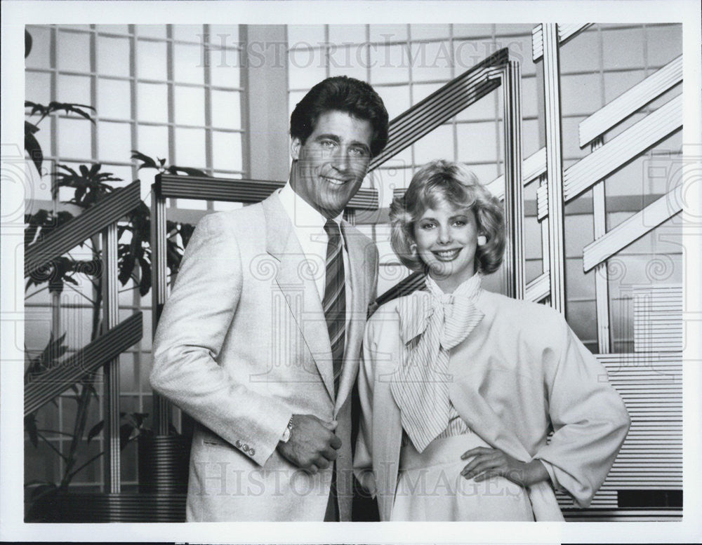 1984 Press Photo Actors Christopher Mayer And Dianne Kay In TV Series "Glitter" - Historic Images