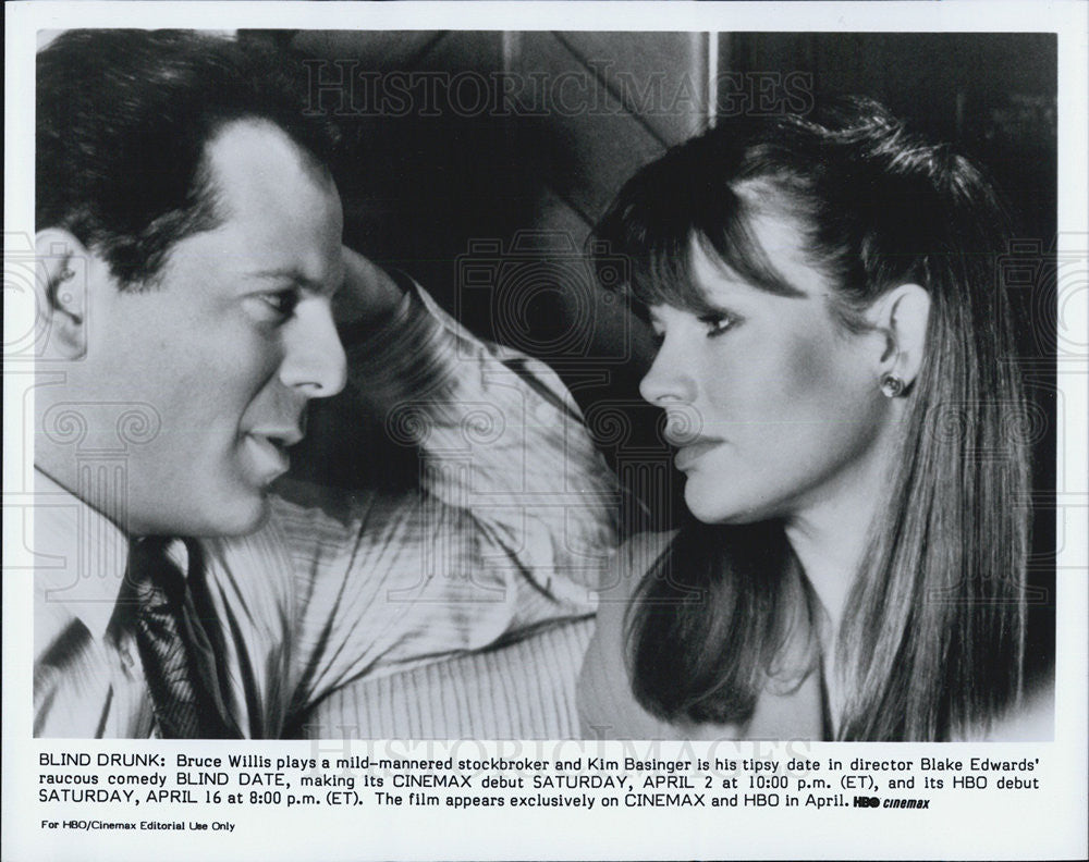Press Photo Bruce Willis &amp; Kim Basinger in &quot;Blind Date.&quot; - Historic Images