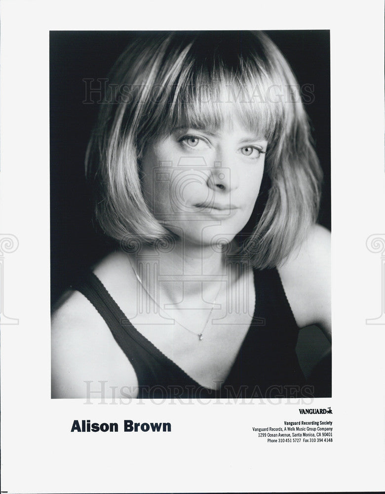 Press Photo Alison Brown - Historic Images