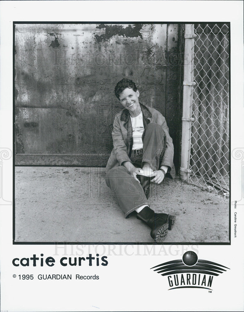 1995 Press Photo Catie Curtis Musician - Historic Images