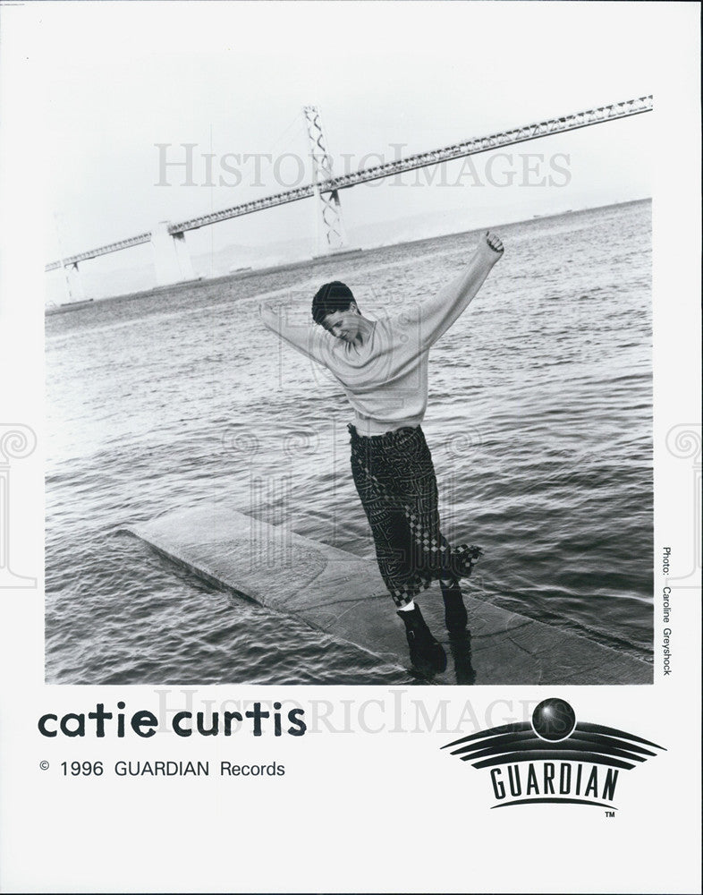 1996 Press Photo Catie Curtis Musician - Historic Images