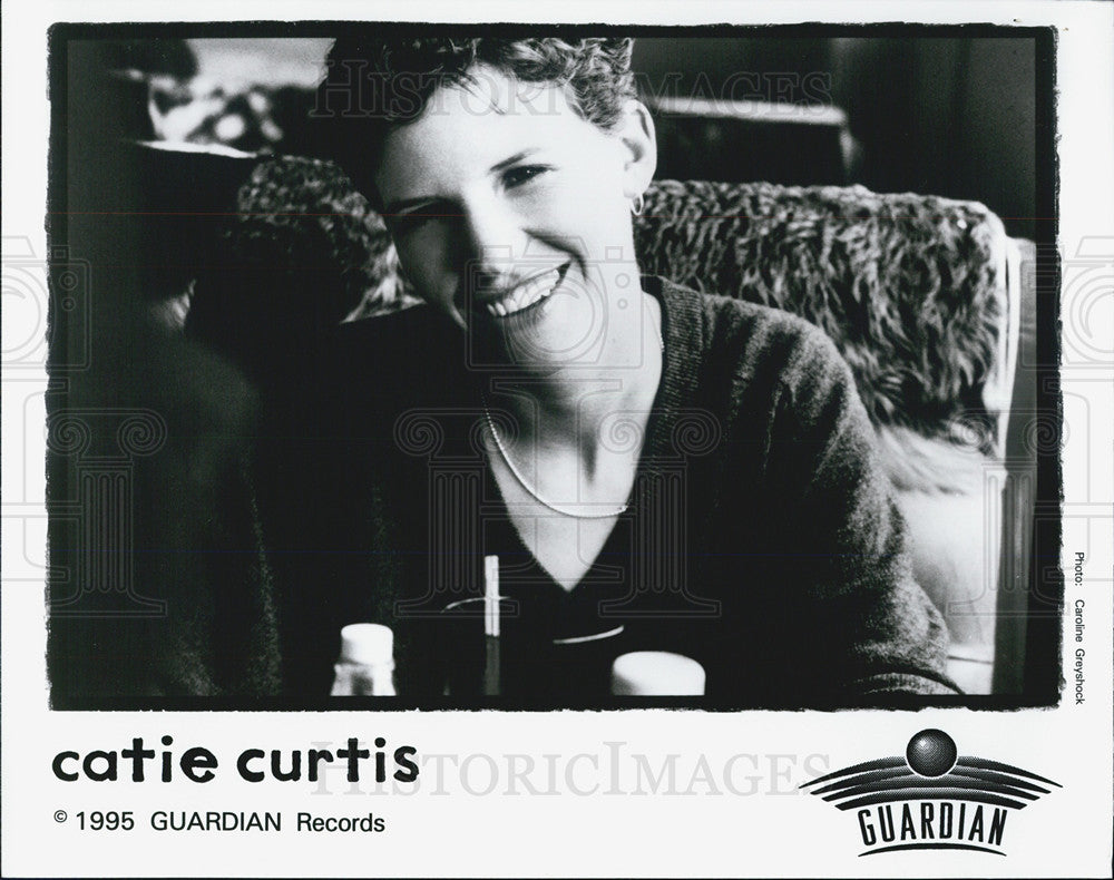 1995 Press Photo Guardian Records Present Catie Curtis - Historic Images