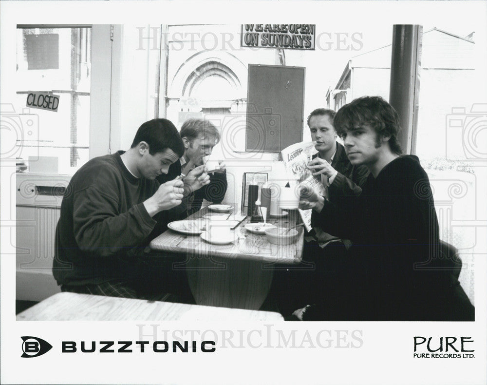 Press Photo Band BUZZTONIC - Historic Images