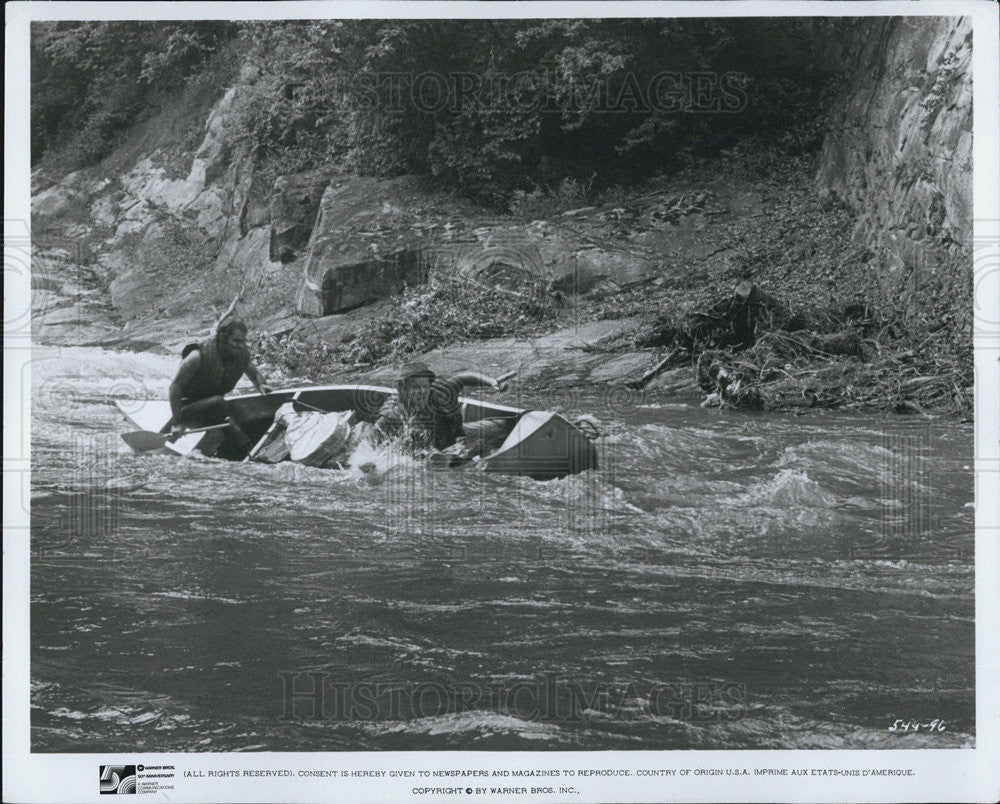 1972 Press Photo Burt Reynolds and Ned Beatty in the film, Deliverance - Historic Images