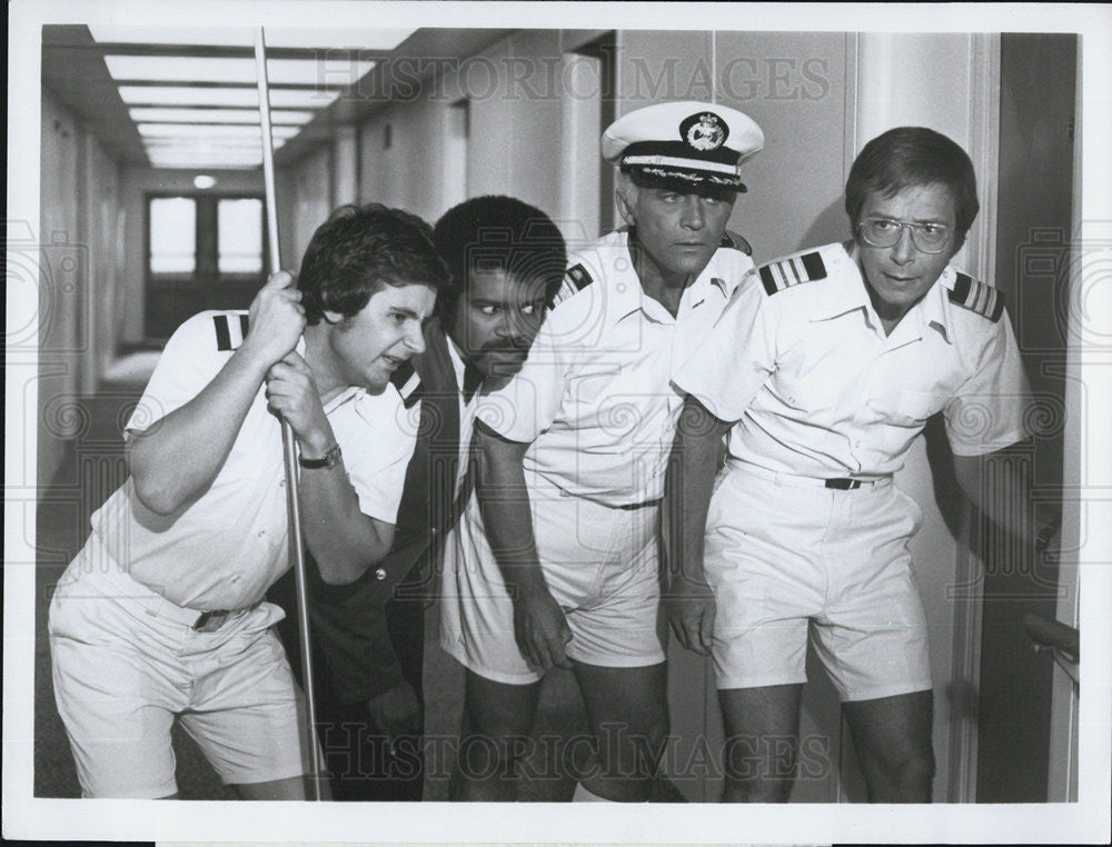 1978 Press Photo Fred Grandy, Ted Lange, Gavin MacLeod, Bernie Kopell, Love Boat - Historic Images