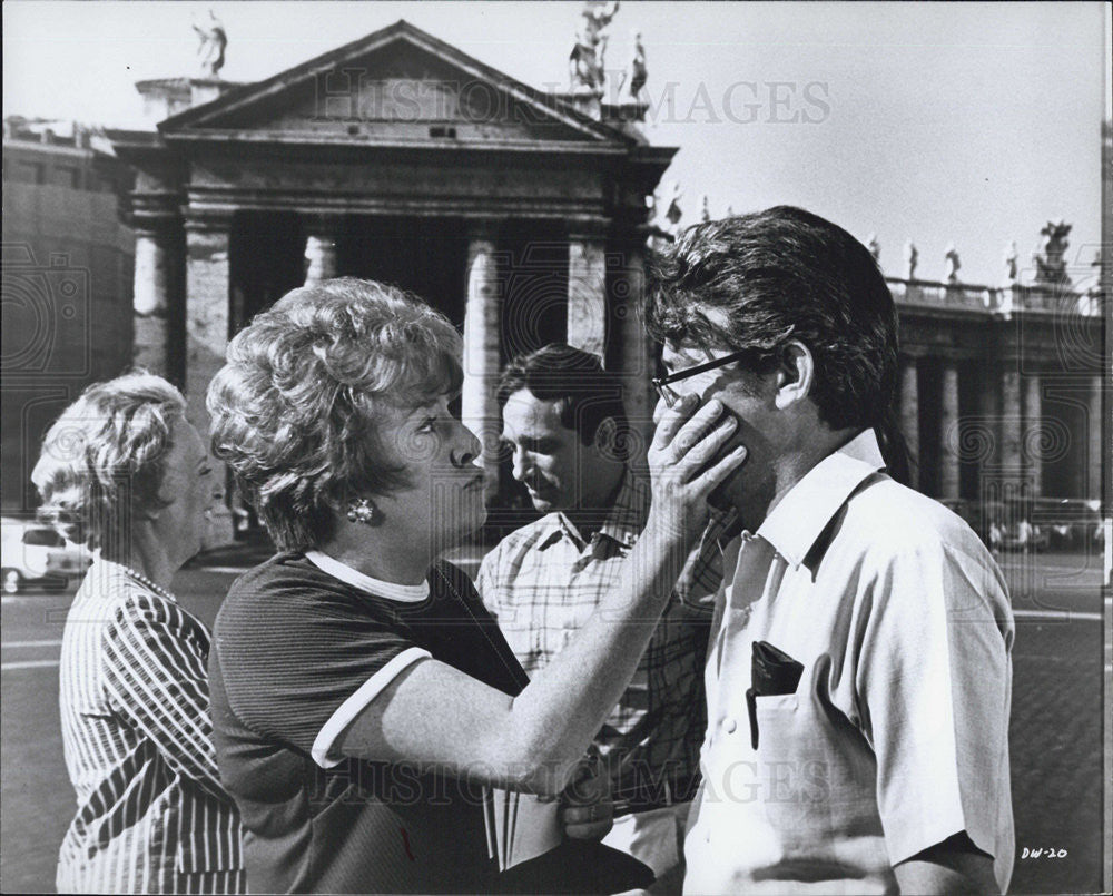 1969 Press Photo Peggy Cass, Murray Hamilton, If It&#39;s Tues, This Must be Belgium - Historic Images