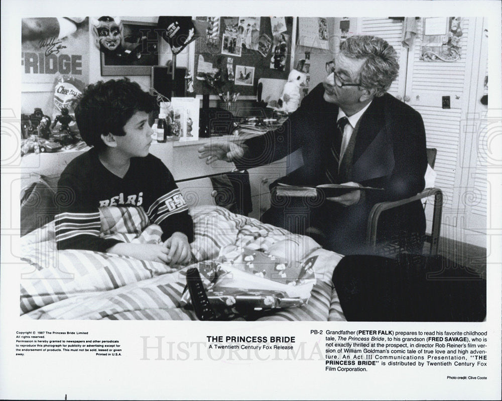 1987 Press Photo Fred Savage and Peter Falk in a scene from The Princess Bride - Historic Images