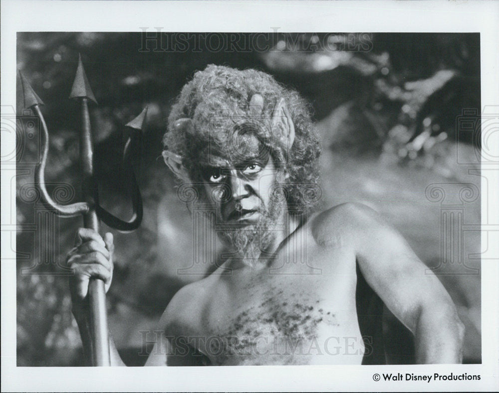 1987 Press Photo Bill Cosby as Barney Satin in &quot;The Devil and Max Devlin&quot; - Historic Images