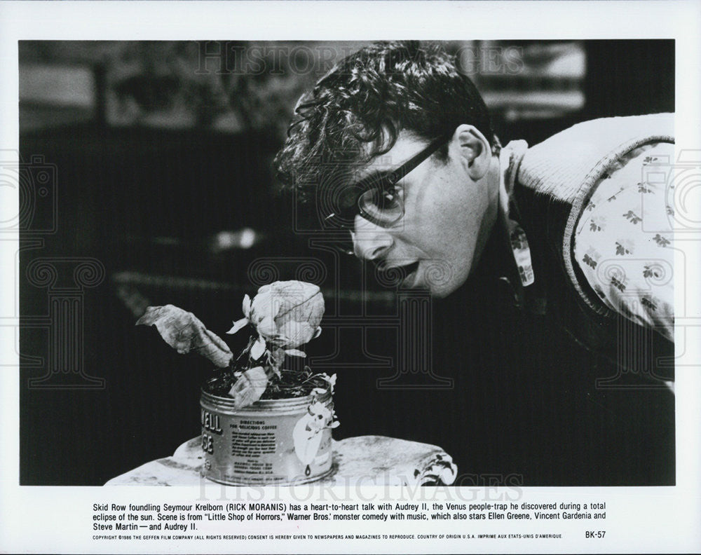 1986 Press Photo Rick Moranis in &quot;Little Shop of Horrors&quot; - Historic Images