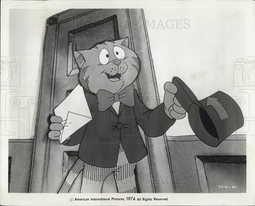 1974 Press Photo Fritz The Cat Is Messenger In &quot;The Nine Lives Of Fritz The Cat&quot; - Historic Images