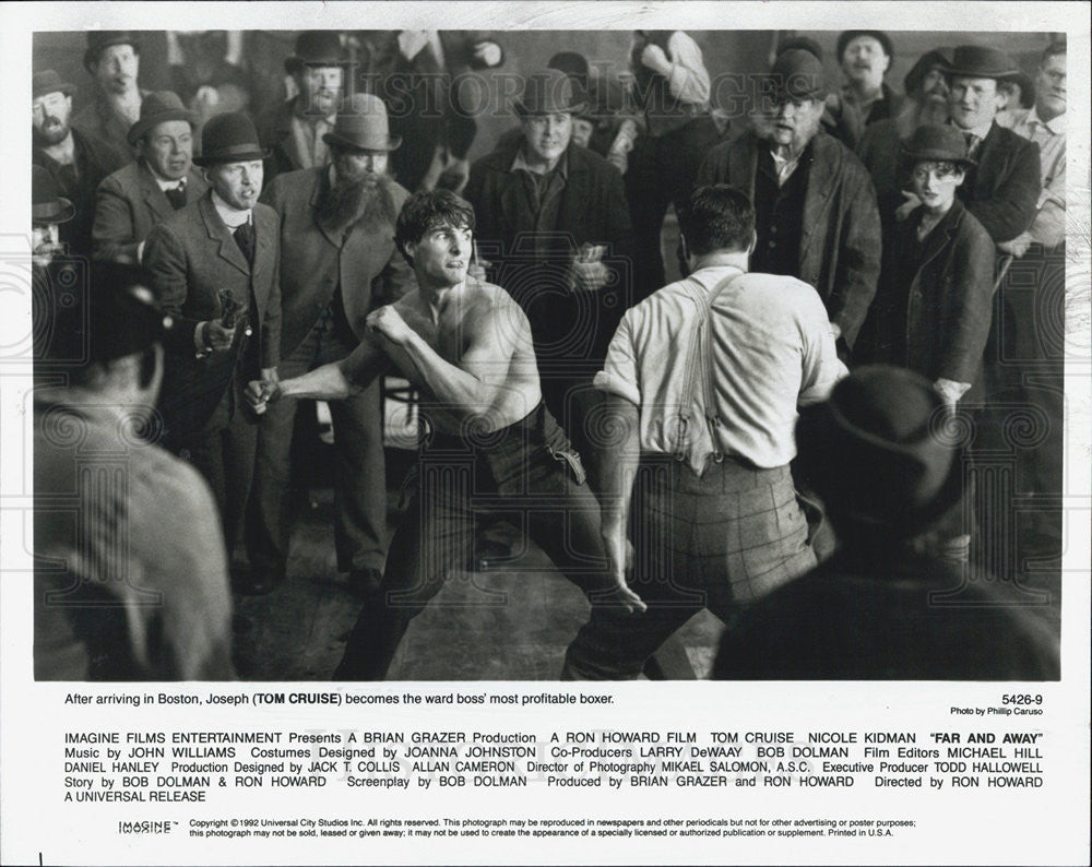 1992 Press Photo Tom Cruise Becomes Profitable Boxer In &quot;Far And Away&quot; - Historic Images