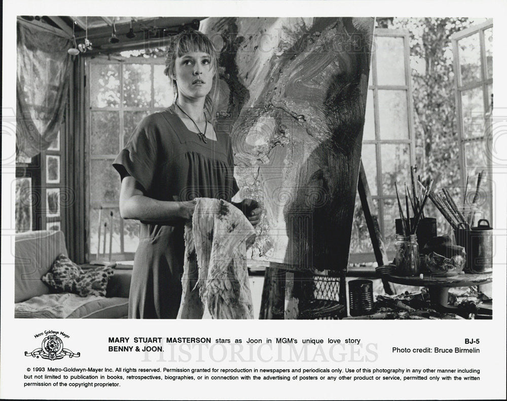 1993 Press Photo Mary Stuart Masterson in "Benny  & Joon". - Historic Images