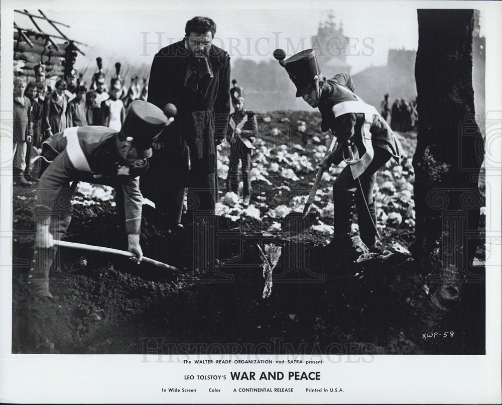1968 Press Photo Sergei Bondarchuk in &quot;War and Peace&quot;. - Historic Images