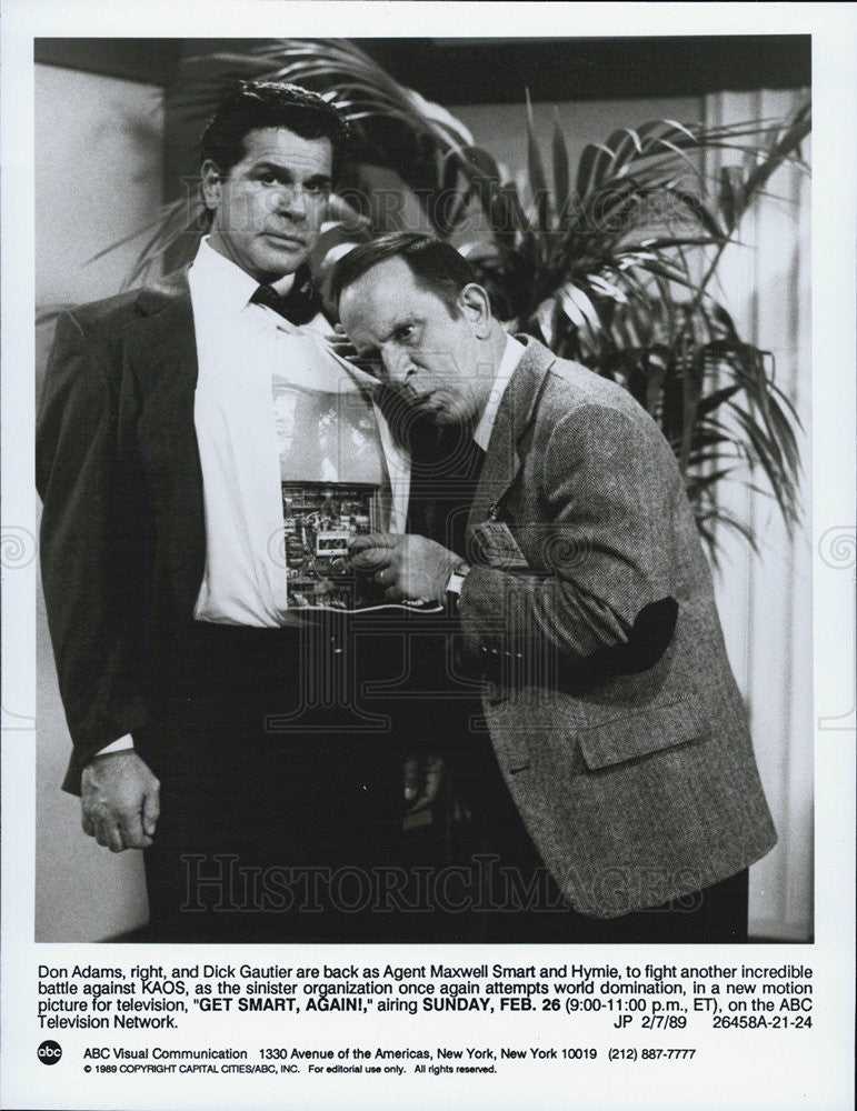 1989 Press Photo Don Adams and Dick Gautier in &quot;Get Smart,Again&quot;. - Historic Images