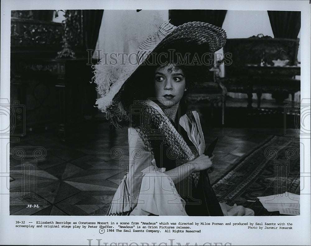 1984 Press Photo Elizabeth Berridge American Actress Amadeus Movie Scene Film- Historic Images