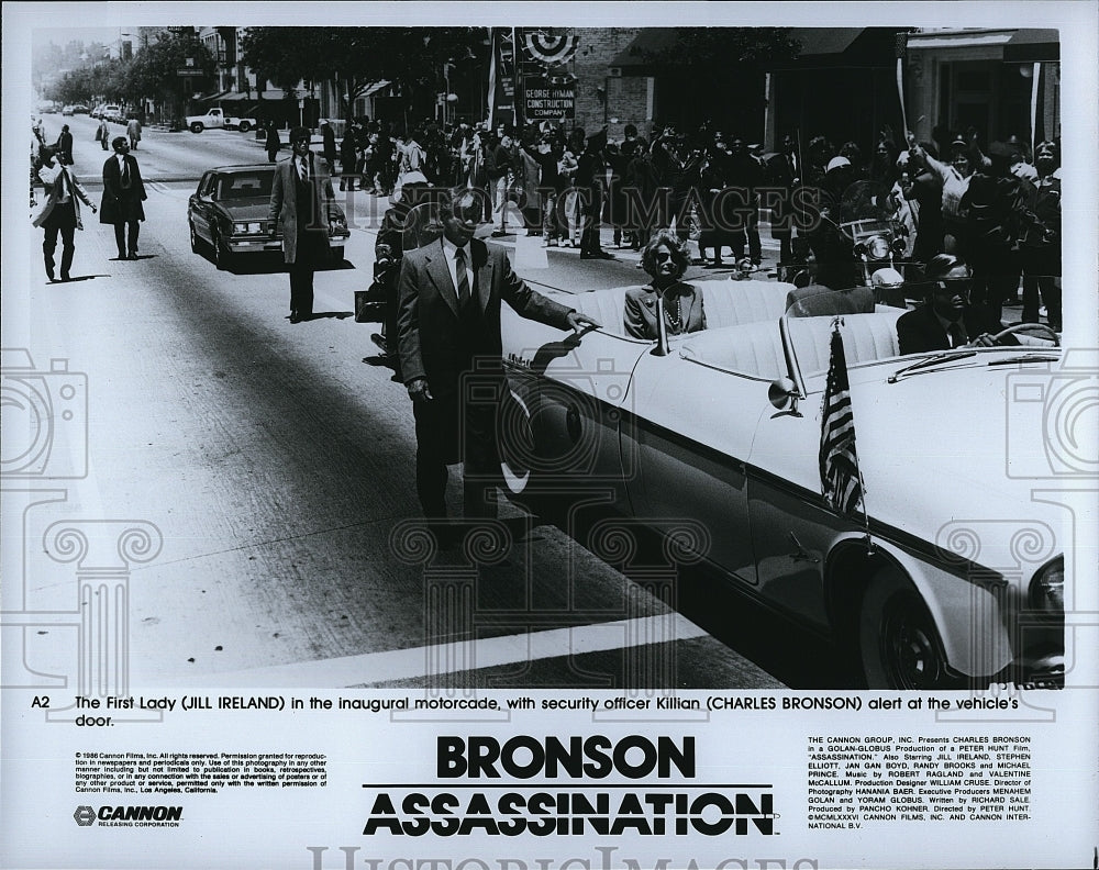 1986 Press Photo &quot;Bronson Assassination&quot; Jill Ireland &amp; Charles Bronson- Historic Images