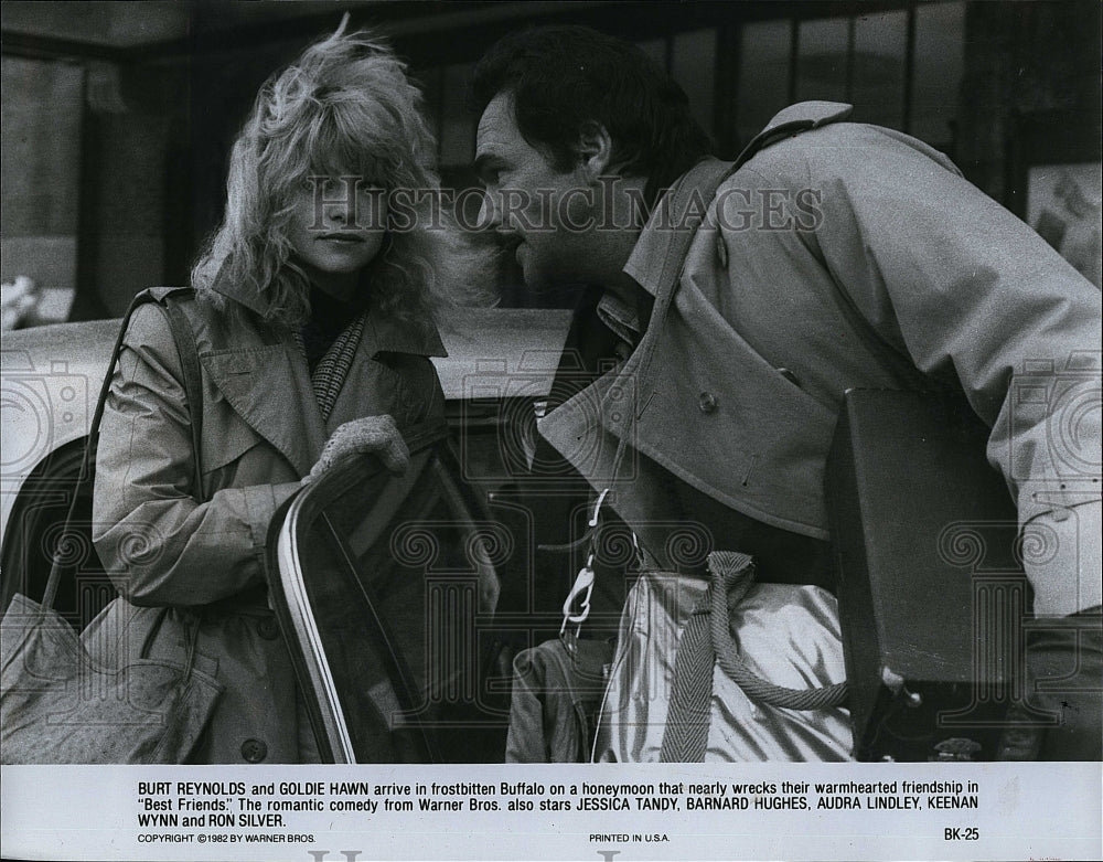 1982 Press Photo Burt Reynolds, Goldie Hawn &quot;Best Friends&quot;- Historic Images