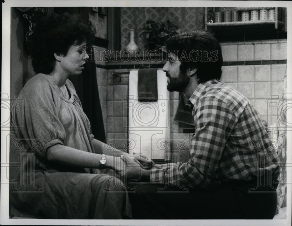 1982 Press Photo Mackenzie Phillips Actress Michael Lembeck One Day At A Time- Historic Images