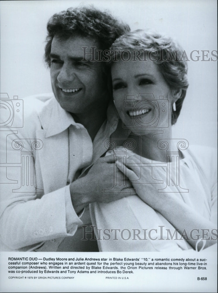 1979 Press Photo Dudley Moore &amp; Julie Andrews Star In Romantic Comedy &quot;10&quot;- Historic Images