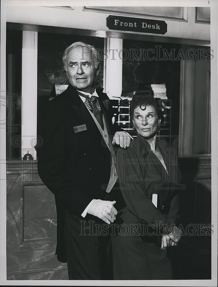 1987 Press Photo Harvey Korman &amp; Cloris Leachman Star In &quot;The Nutt House&quot;- Historic Images