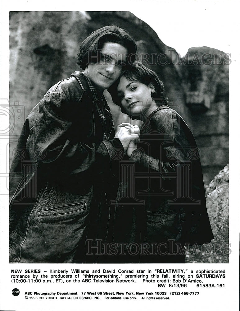 1996 Press Photo &quot;Relativity&quot; Kimberly Williams &amp; David Conrad - Historic Images