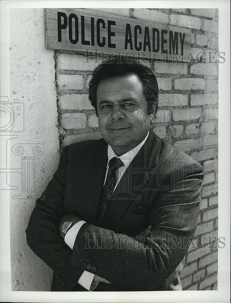 1987 Press Photo Actor Paul Sorvino in &quot;The Oldest Rookie&quot;- Historic Images