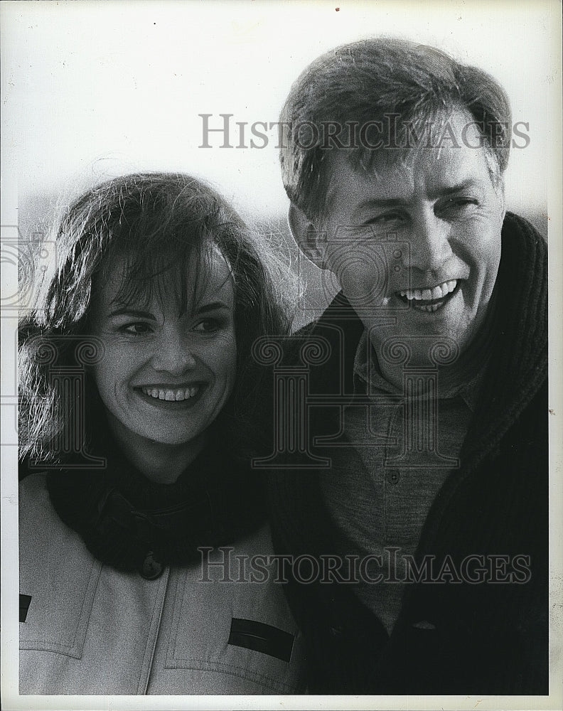 1983 Press Photo Blair Brown, Martin Sheen "Kennedy"- Historic Images