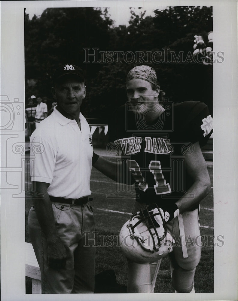 1996 Press Photo &quot;The Halfback of Notre Dame&quot; Scott Hylands &amp; Gabriel Hogan - Historic Images