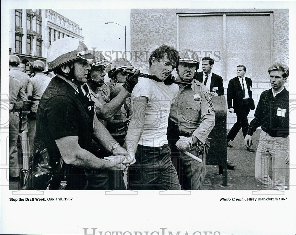 1991 "Stop the Draft Week" documentary in Oakland, 1967-Historic Images