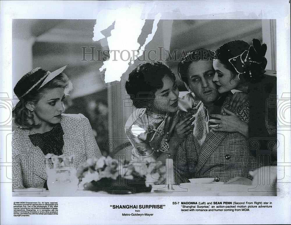 1986 Press Photo Shanghai Surprise Film Actors Madonna Sean Penn Dinner Scene- Historic Images