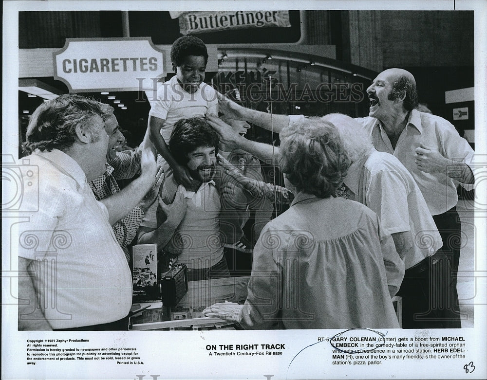 1981 Press Photo Gary Coleman and Michael Lembeck in &quot;On the Right Track&quot;- Historic Images