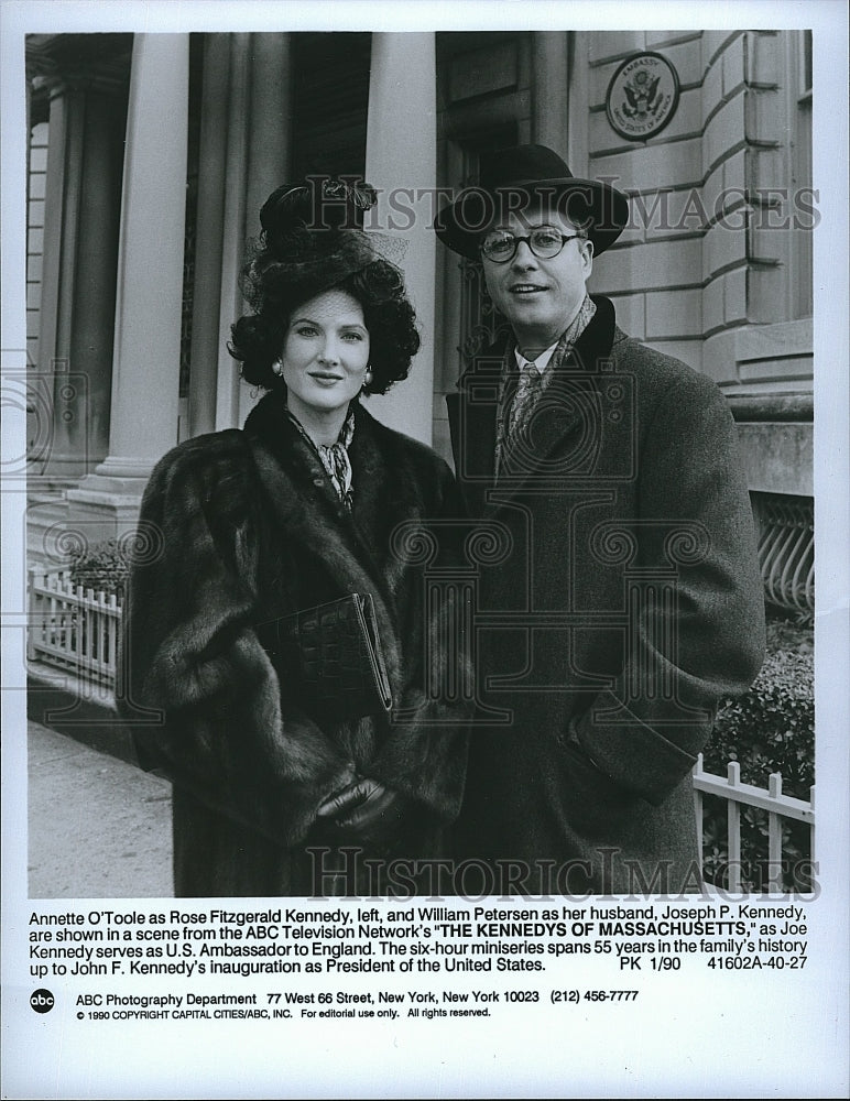 1990 Press Photo Actress Annette O&#39;Toole in &quot;The Kennedys of Massachusetts&quot; - Historic Images