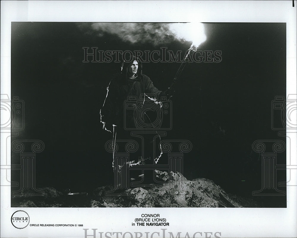 1988 Press Photo Actor Bruce Lyons in &quot;The Navigator&quot;- Historic Images