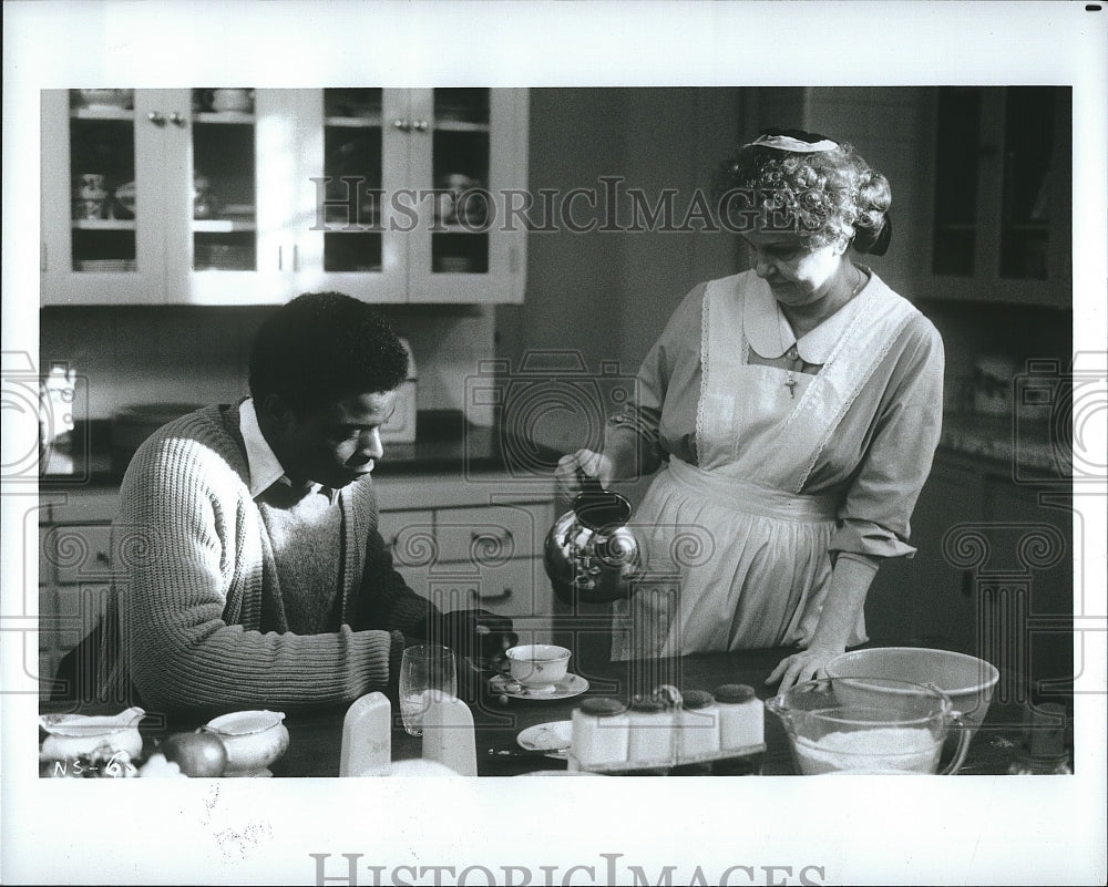 1986 Press Photo Actor Victor Love &amp; Geraldine Page in &quot;Native Son&quot;- Historic Images