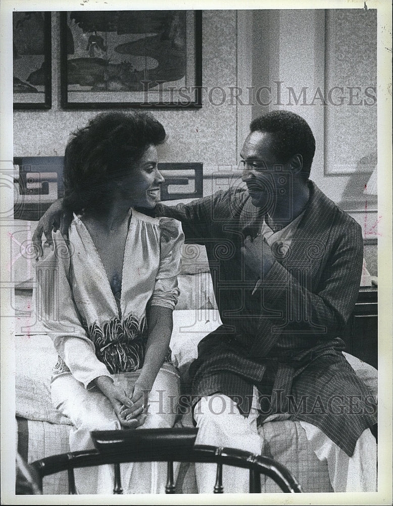 1985 Press Photo Bill Cosby &amp; Phylicia Ayers-Allen star in &quot;The Cosby Show&quot;- Historic Images