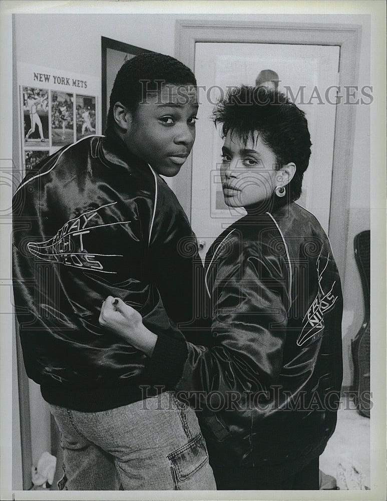 1985 Press Photo Lisa Bonet and Malcolm-Jamal Warner in &quot;The Bill Cosby Show&quot;.- Historic Images