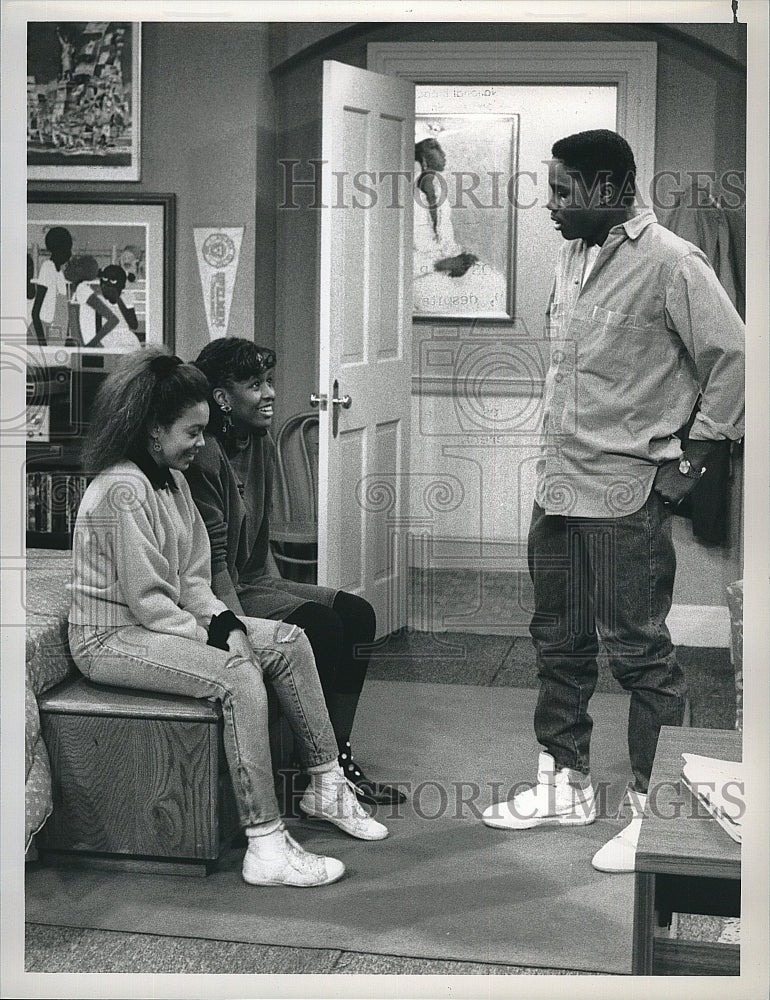 1987 Press Photo Actor Malcolm Jamal Warner of &quot;The Cosby Show&quot;- Historic Images