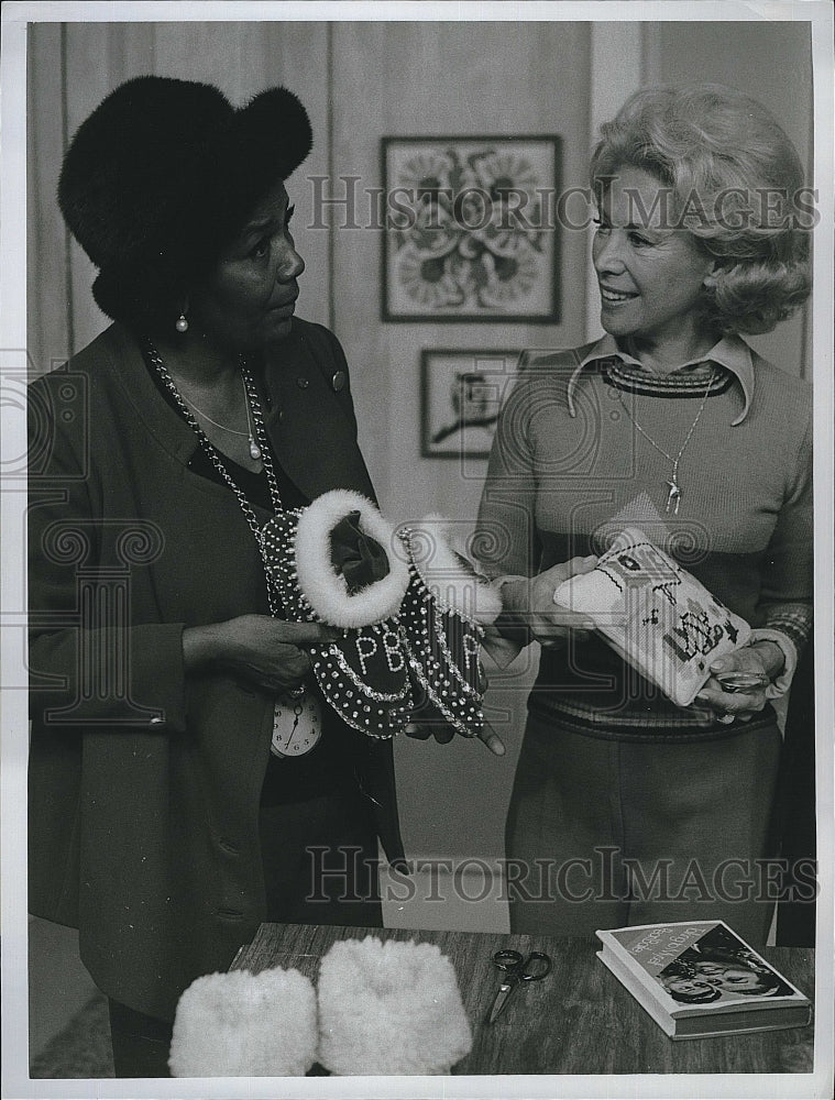 1970 Press Photo "Dinah's Place" Dinah Shore & Pearl Bailey- Historic Images