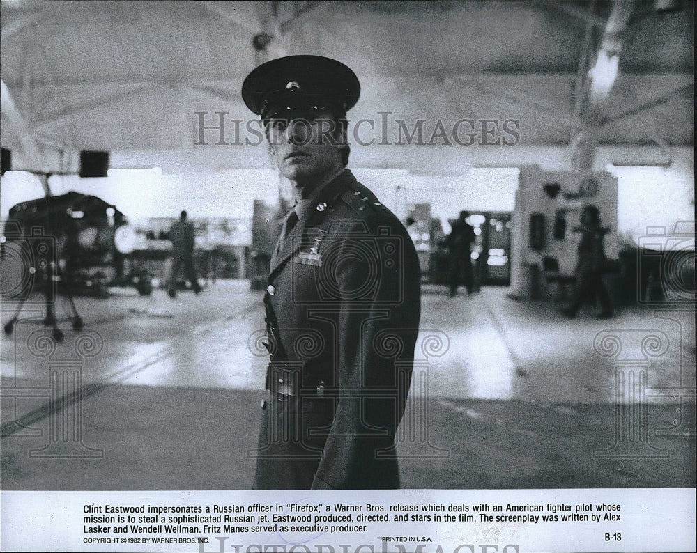 1982 Press Photo Clint Eastwood as Russian Officer in &quot;Firefox&quot;.- Historic Images