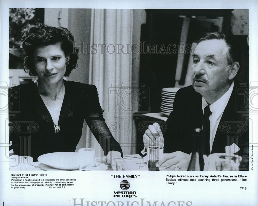 1988 Press Photo Philippe Noiret as Fanny Ardant in &quot;The Family&quot;.- Historic Images