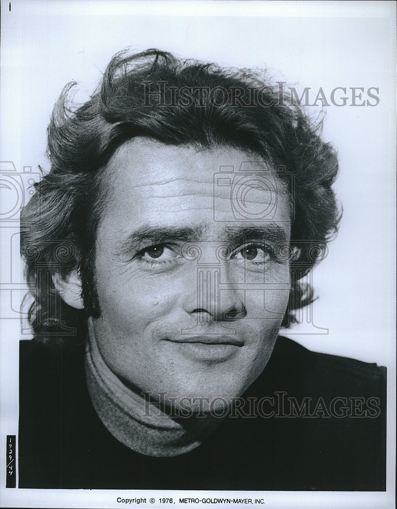 1976 Press Photo Actor in Scene from Unknown MGM Film- Historic Images