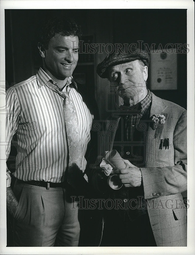 Press Photo Television Show Knots Landing Kevin Dobson Red Buttons - Historic Images